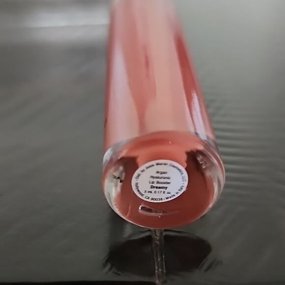 JOSIE MARAN Lip Gloss Argan Hyaluronic Lip Booster Dreamy Full Size - Picture 4 of 5